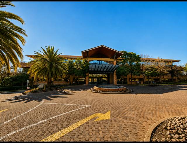 217M² OFFICE TO LET IN WOODMEAD